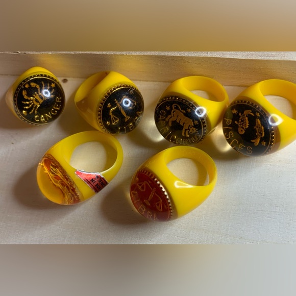 zodiac CANCER dome NEW Vintage cocktail ring - Picture 6 of 11